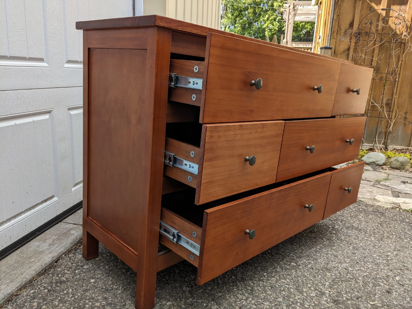JYSK 6 Drawer Dresser in Solid Wood - photo 4