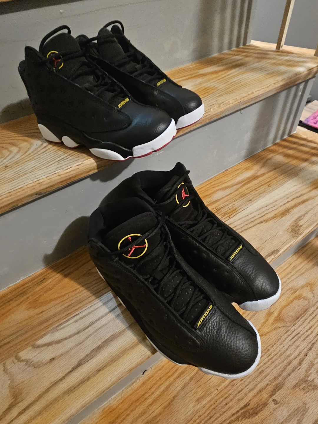 Black Jordan 13 Sneakers - photo 2