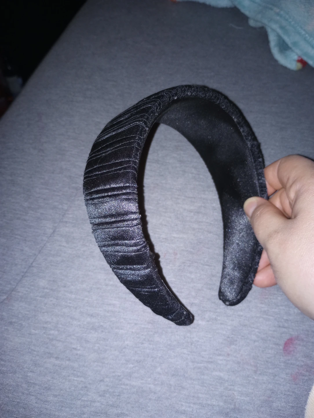 Black Ribbed Headband