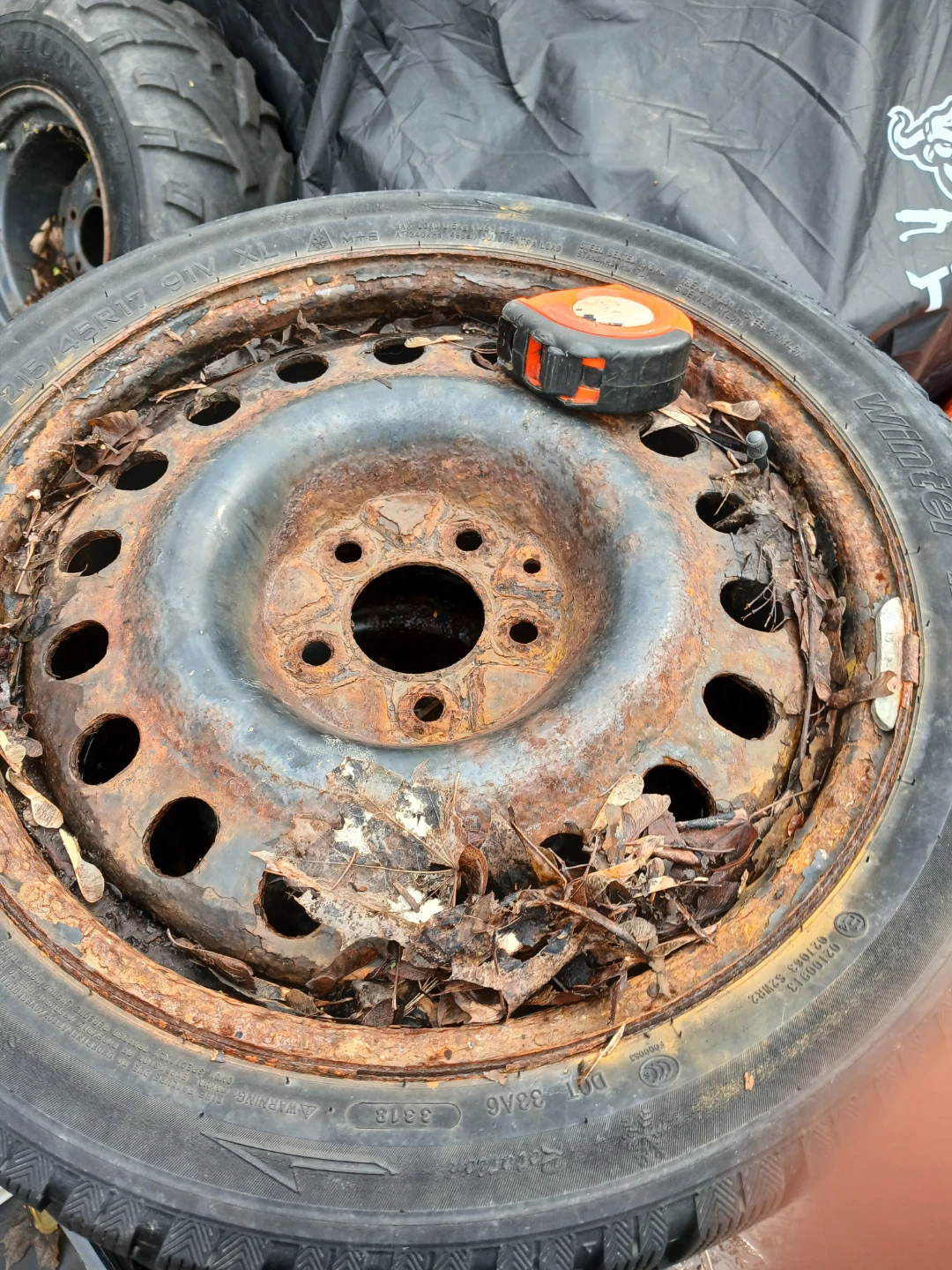 Four Winter Tires on Rims.   R17 - photo 3