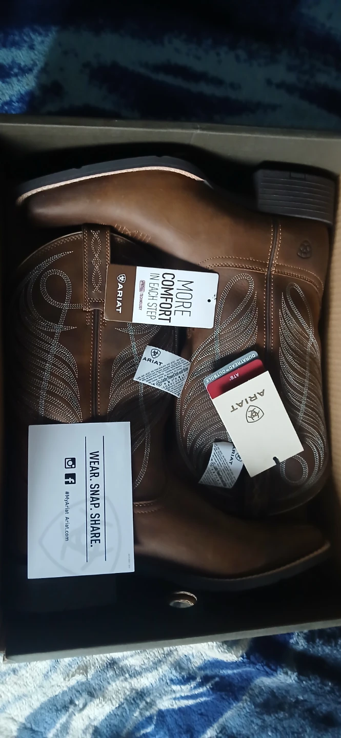 Ariat Women's Round Up Wide Square Toe Boots Powder Brown - photo 3