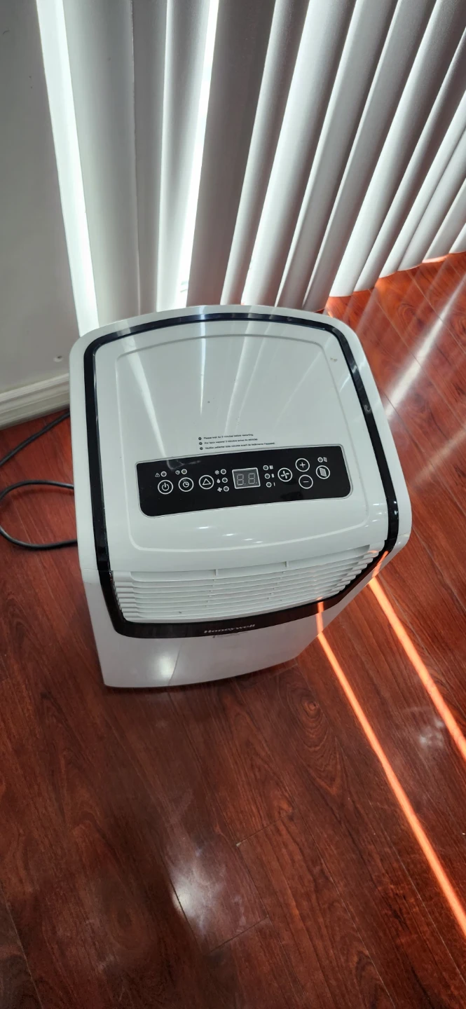 Honeywell Portable Air Conditioner MN10CESWWK7 - photo 2