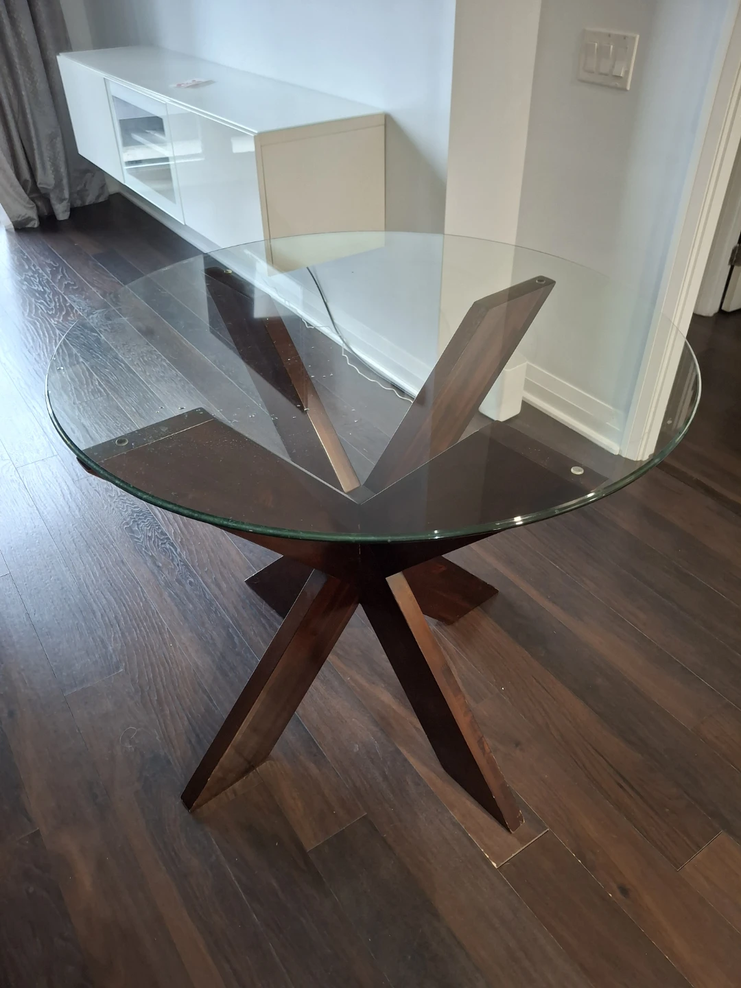 Dining Table + 4 Chairs - photo 4