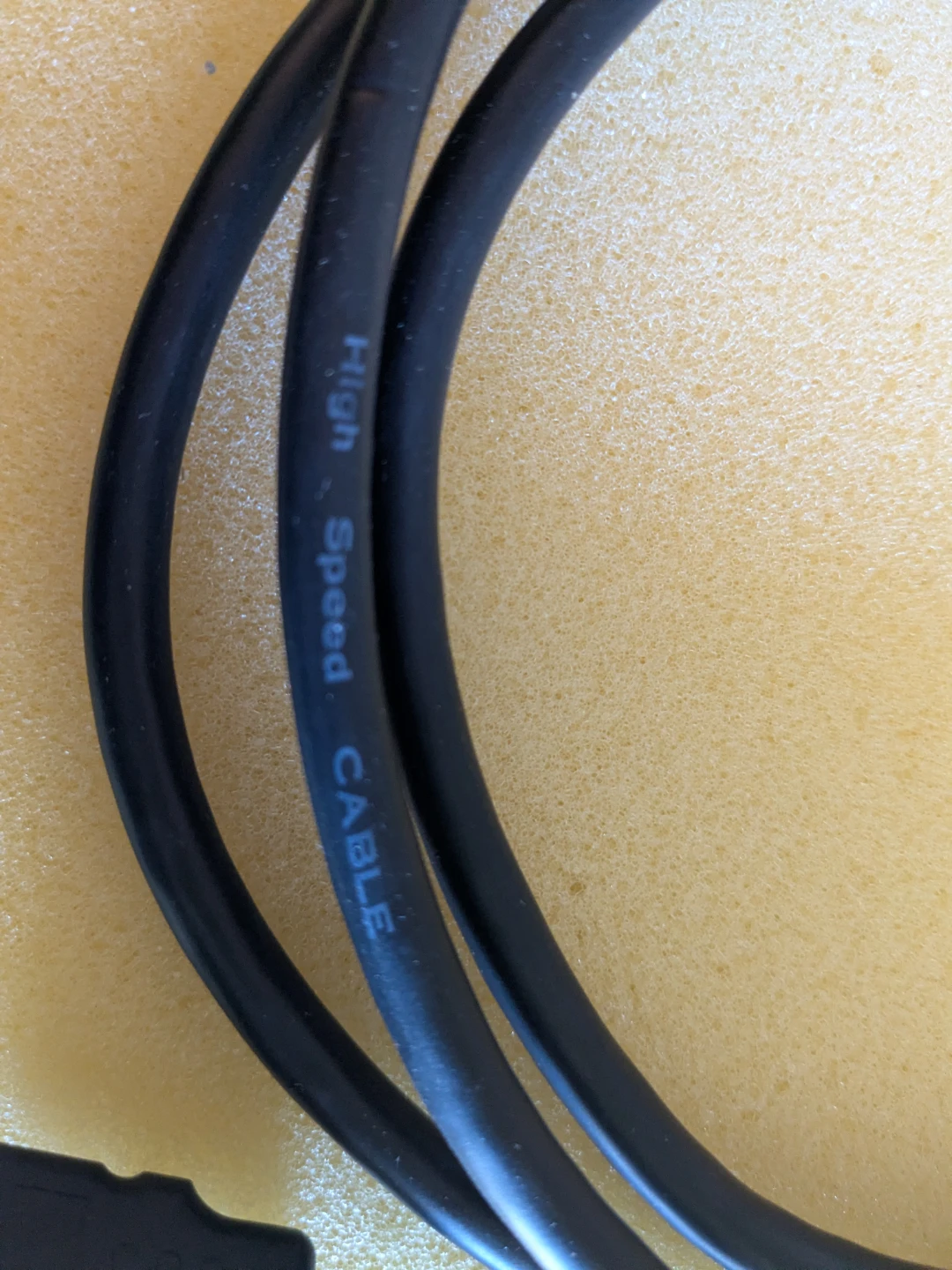 High Speed HDMI Cable - photo 5