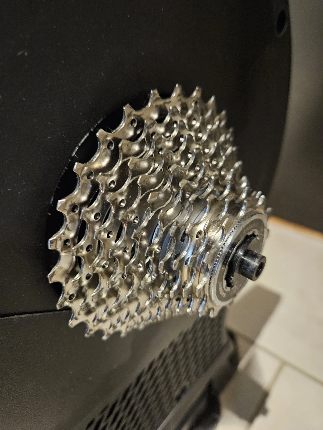 Saris H3 Direct Drive Smart Trainer - photo 3