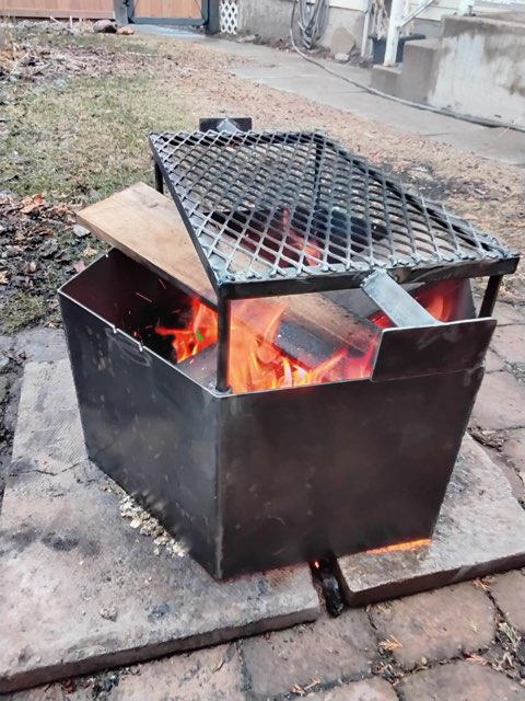 Heavy Duty Metal Fire Pit with Grill Grate - photo 4