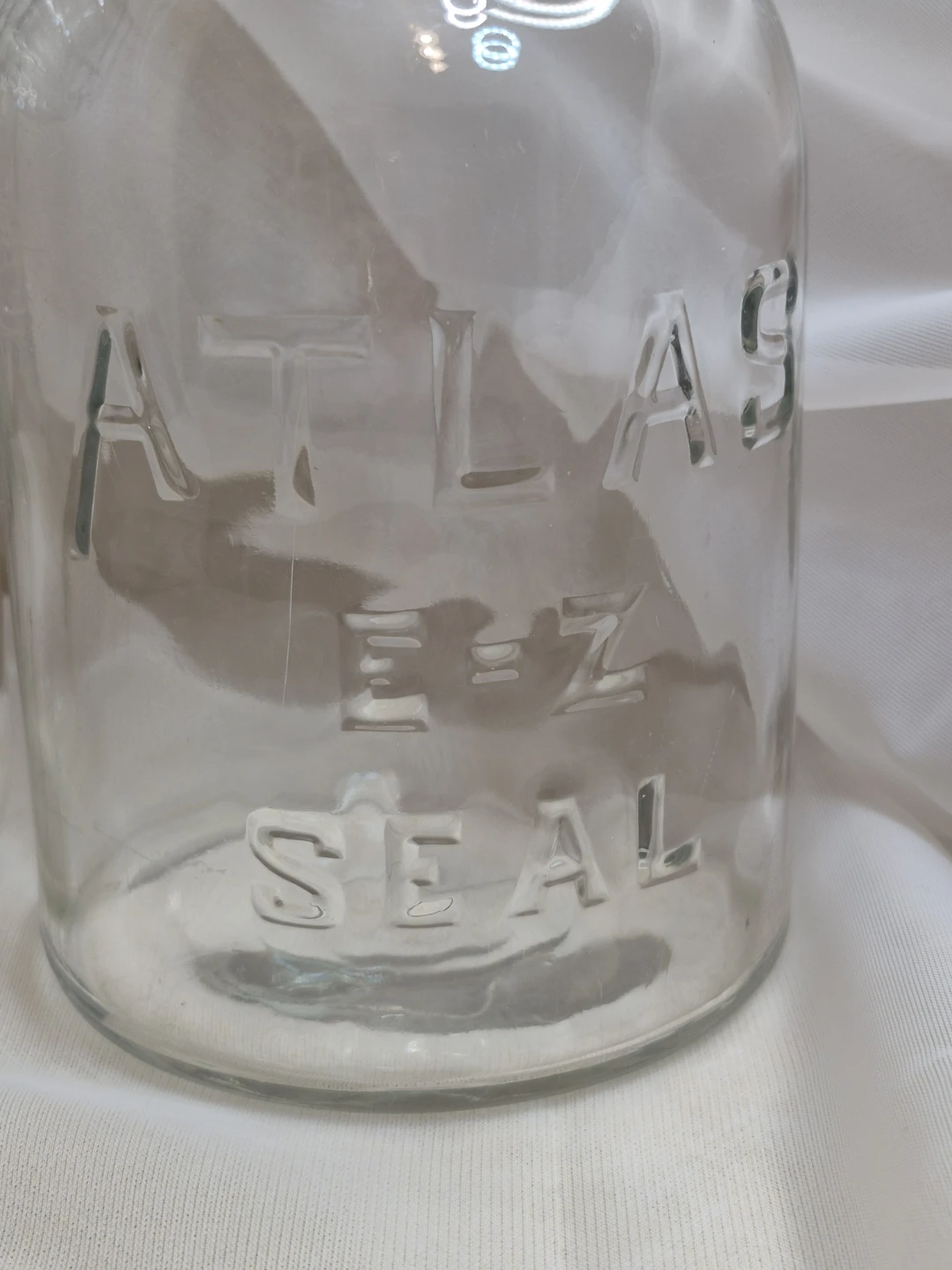 Pair of Vintage Clear Atlas E-Z Seal Wire Bail Quart - photo 2