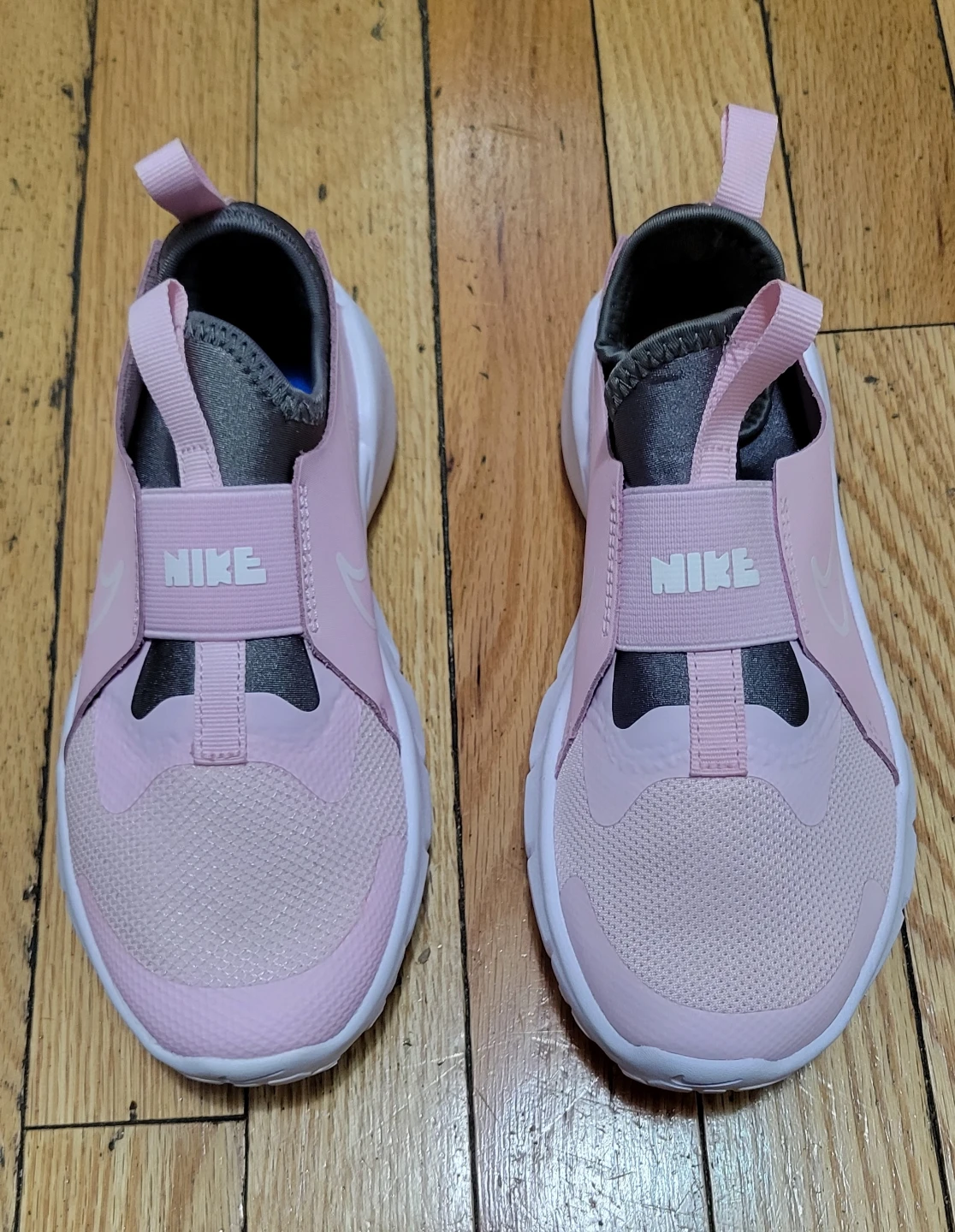 Nike Kids Pink Running Shoes Size 3Y - photo 2