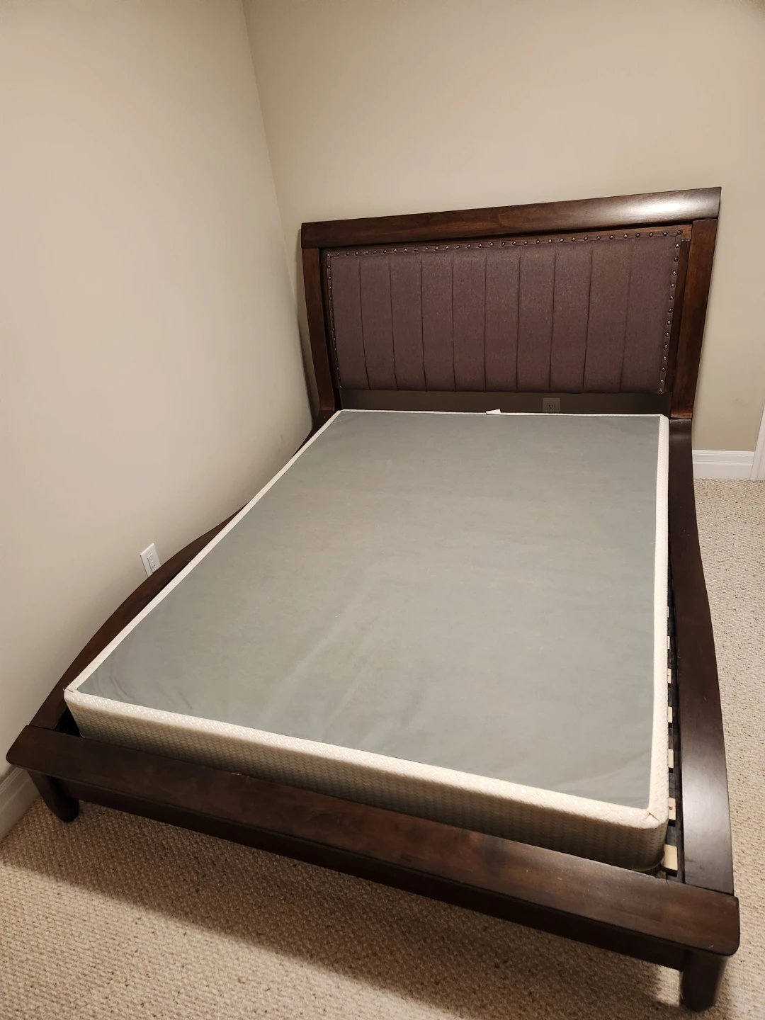Queen Bed with box spring