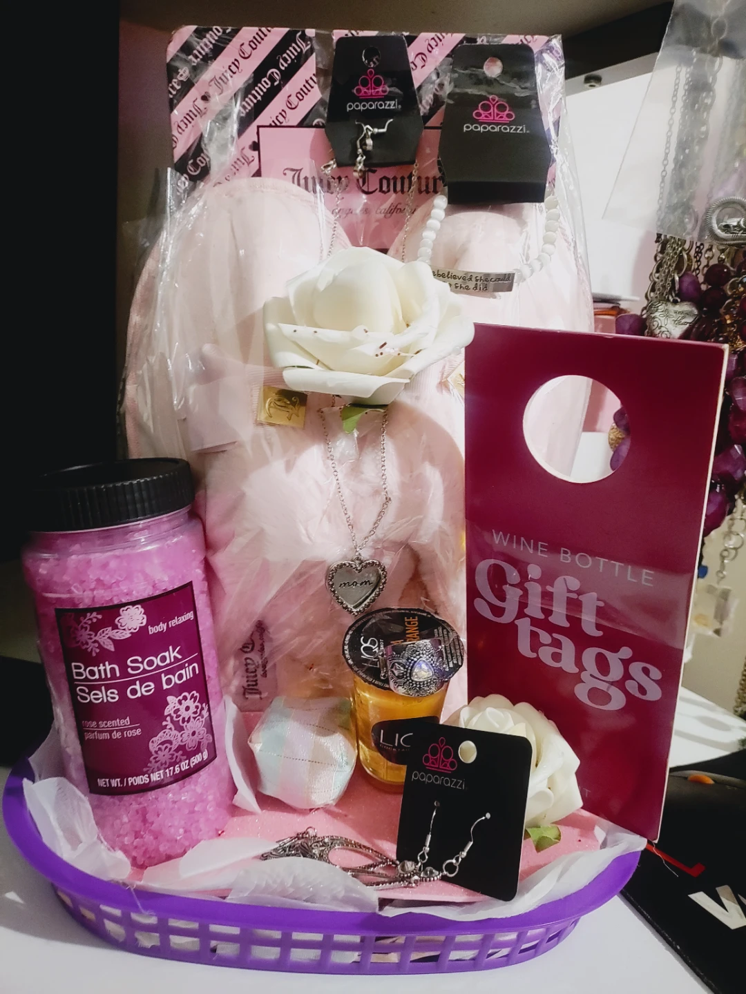 Gift basket Jewelry & , juicy couture slippers size 9/10 new - photo 2