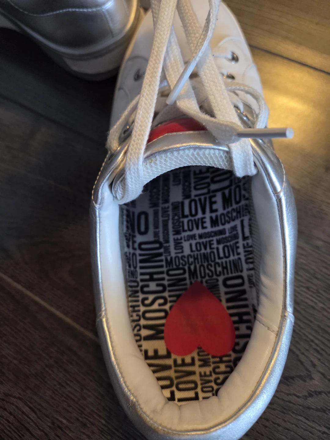 Love Moschino Silver & White Heart Sneakers - photo 5