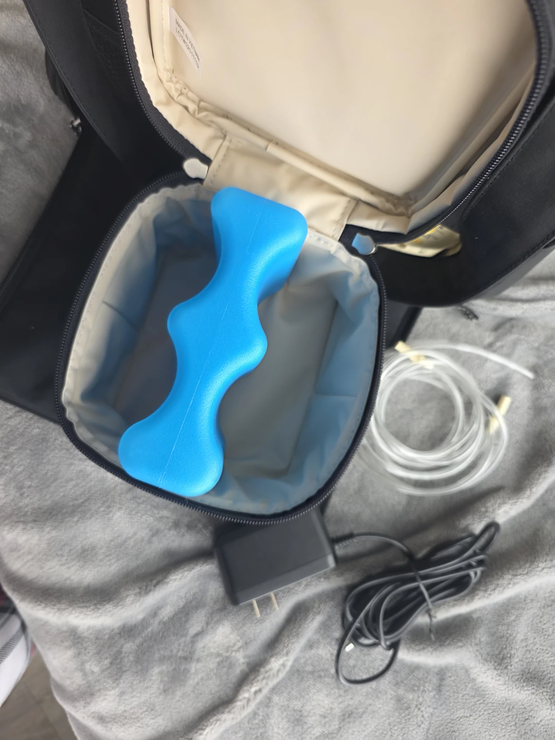Medela Pump in Style Advanced Breast Pump - photo 3