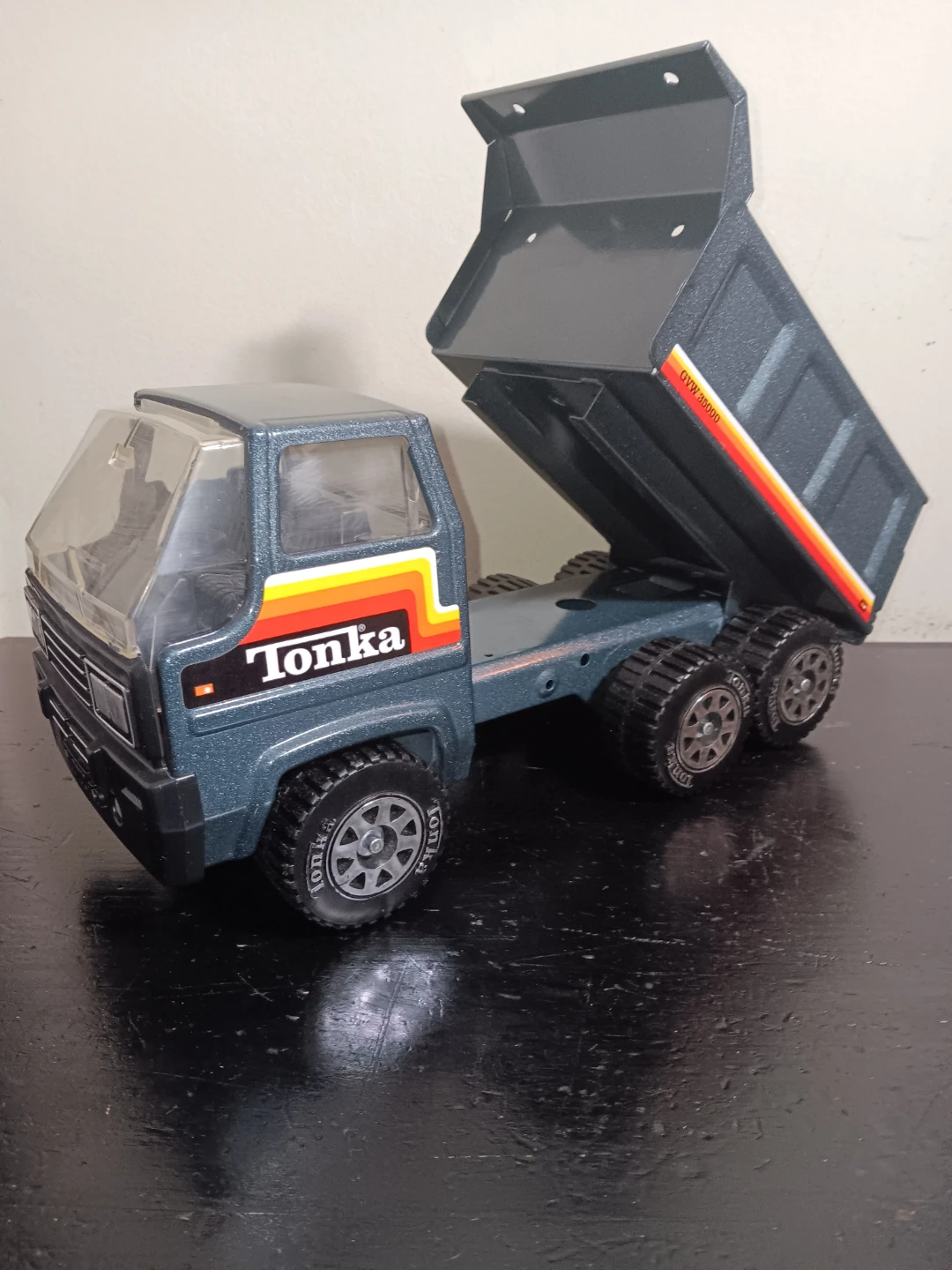 Tonka Dump Truck Toy - photo 2