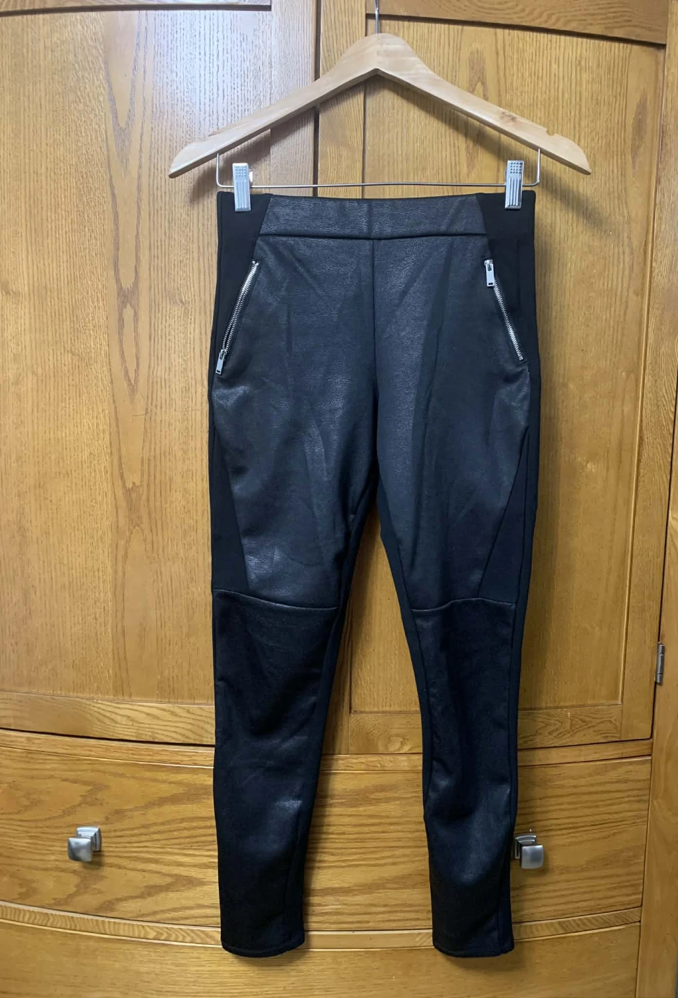 DVAMITE Black Faux Leather Panel Pants - P/S