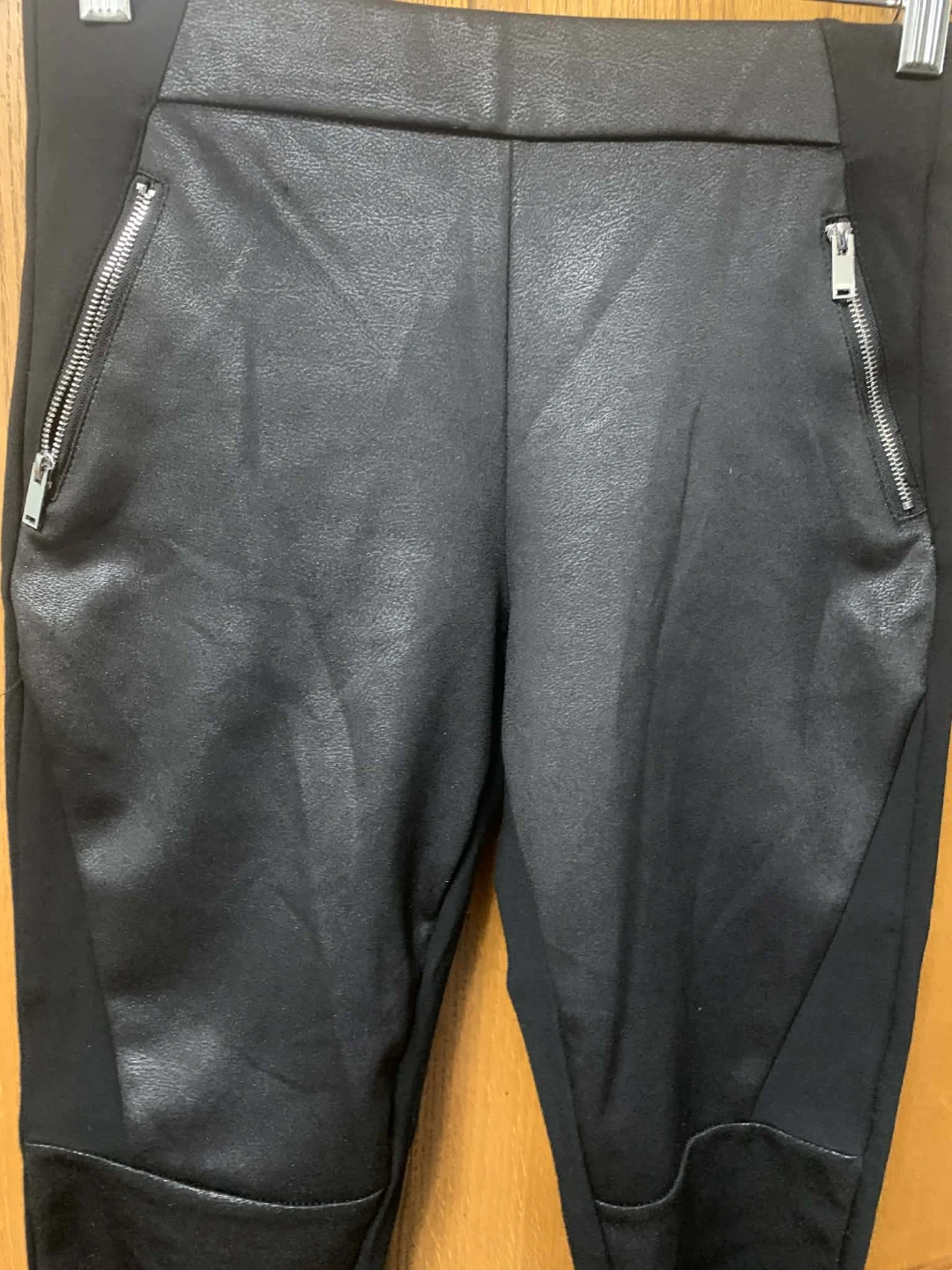 DVAMITE Black Faux Leather Panel Pants - P/S - photo 2