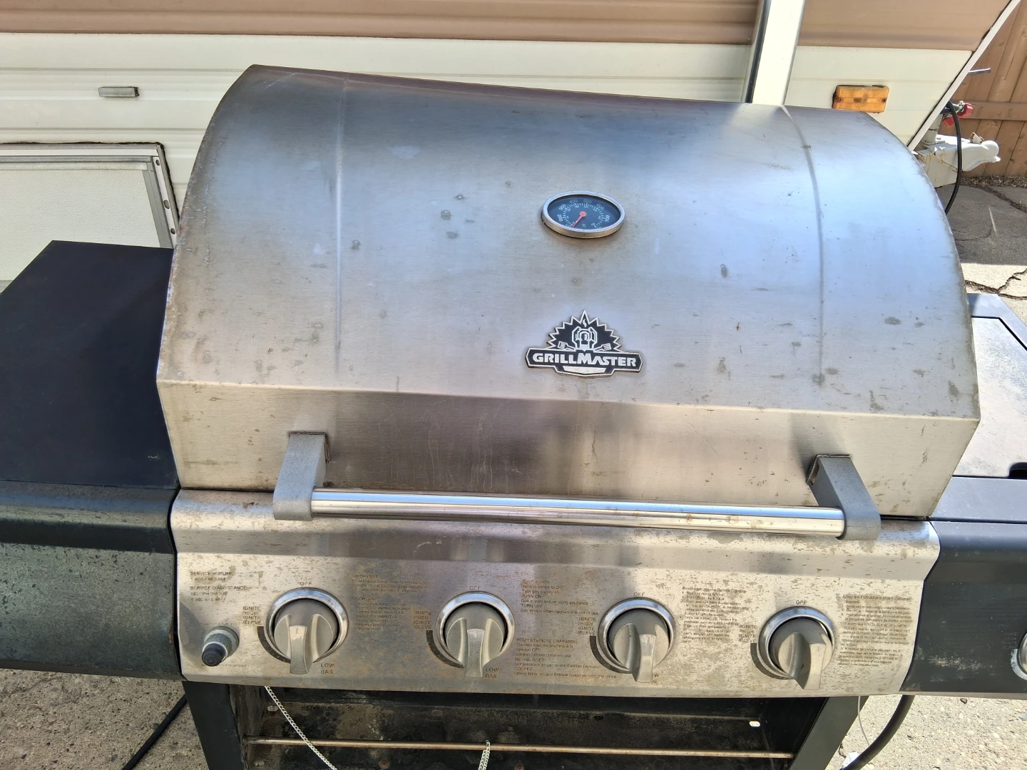 GrillMaster Propane BBQ Grill