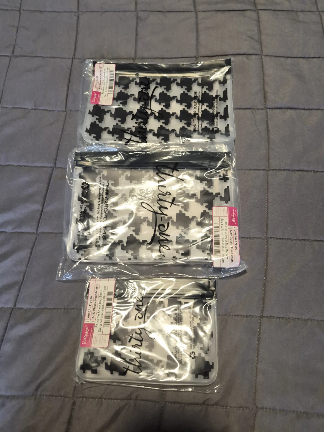 Thirty-One Reusable Snack Bags (3) - Classic Houndstooth