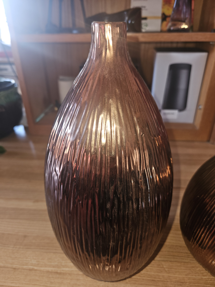 Bronze Ribbed Ceramic Vase - photo 2