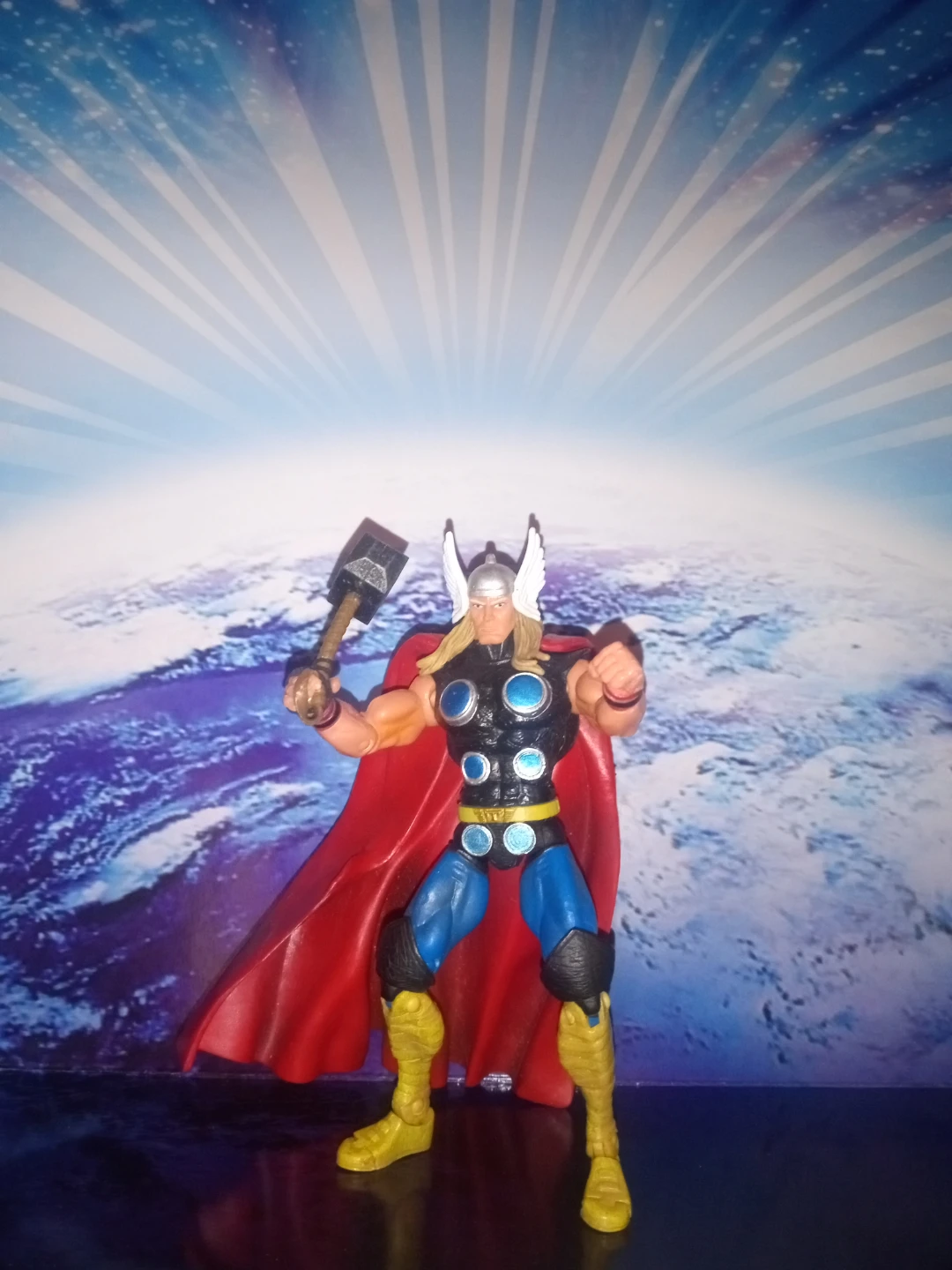 Rare Marvel Thor Action Figure with Mjolnir - photo 4