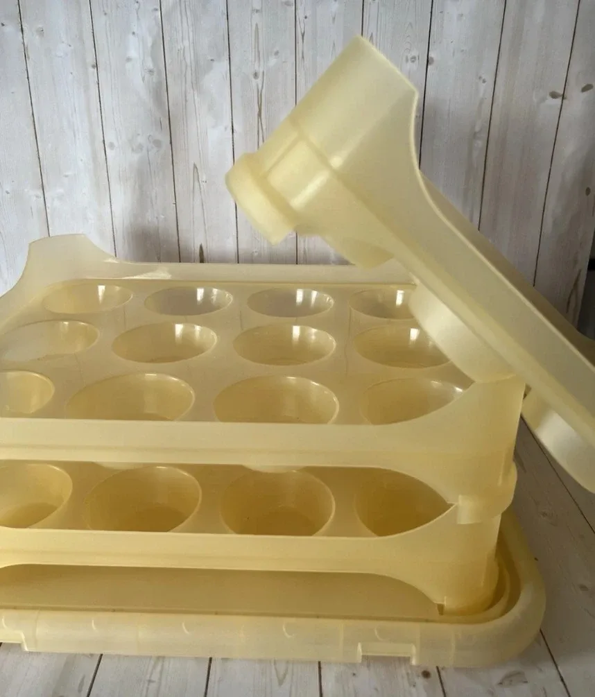 Stackable Cupcake holder