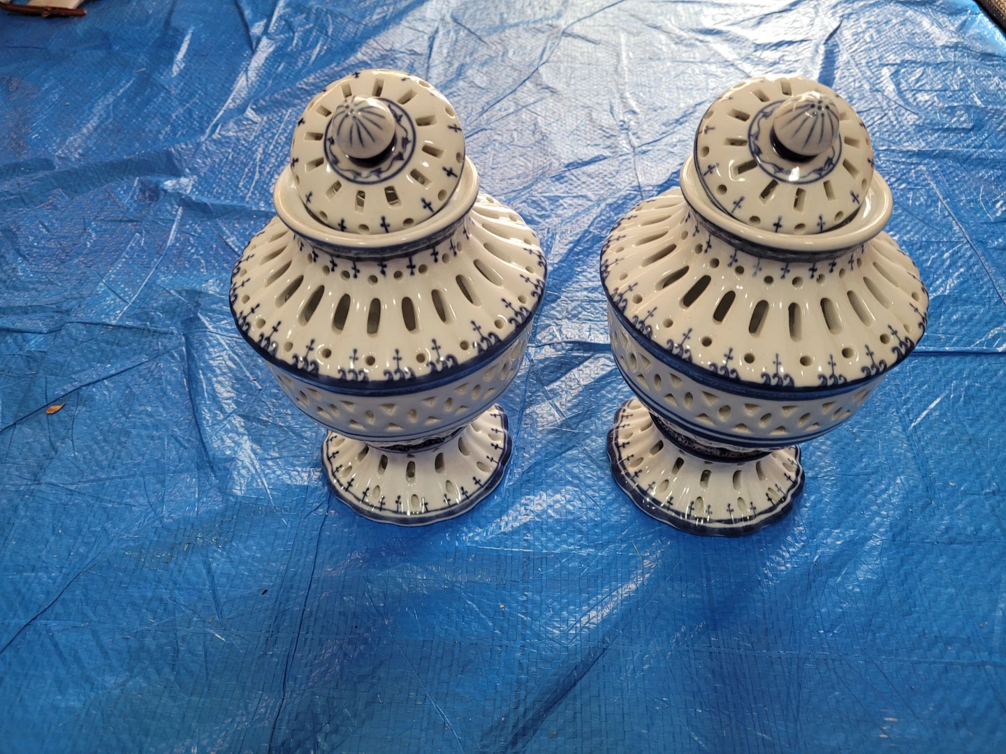 Pair of White and Blue Ceramic Decorative Vases - photo 2