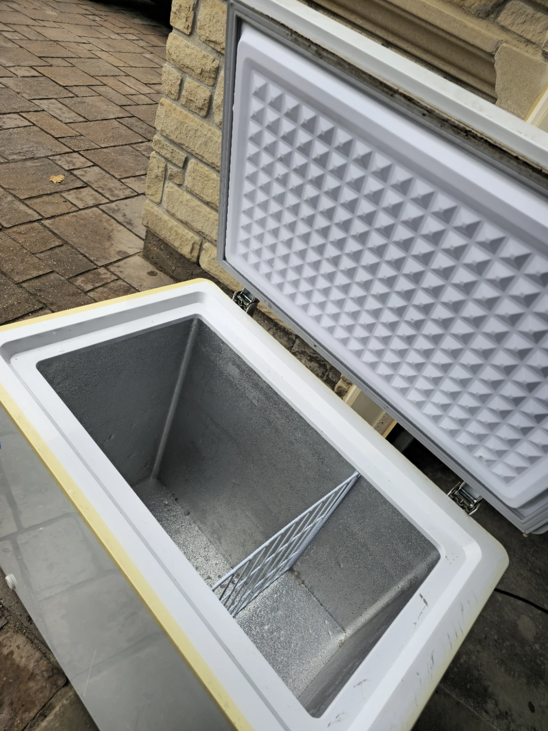 Danby Chest Freezer - photo 3