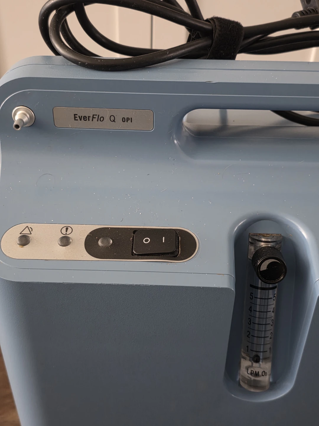 Philips Respironics EverFlo Q 5 Liter Oxygen Concentrator - photo 2