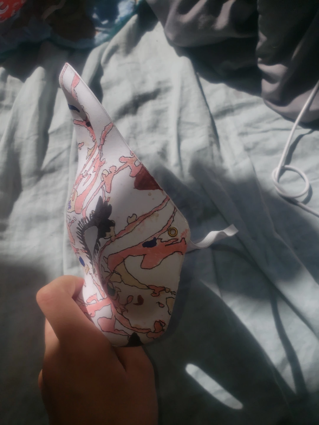 Cat mask with stained designs - photo 3
