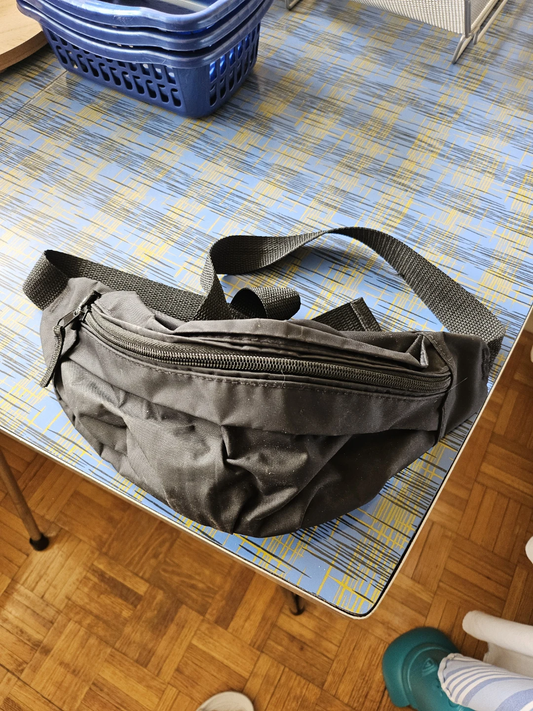 Bundled Items - photo 5