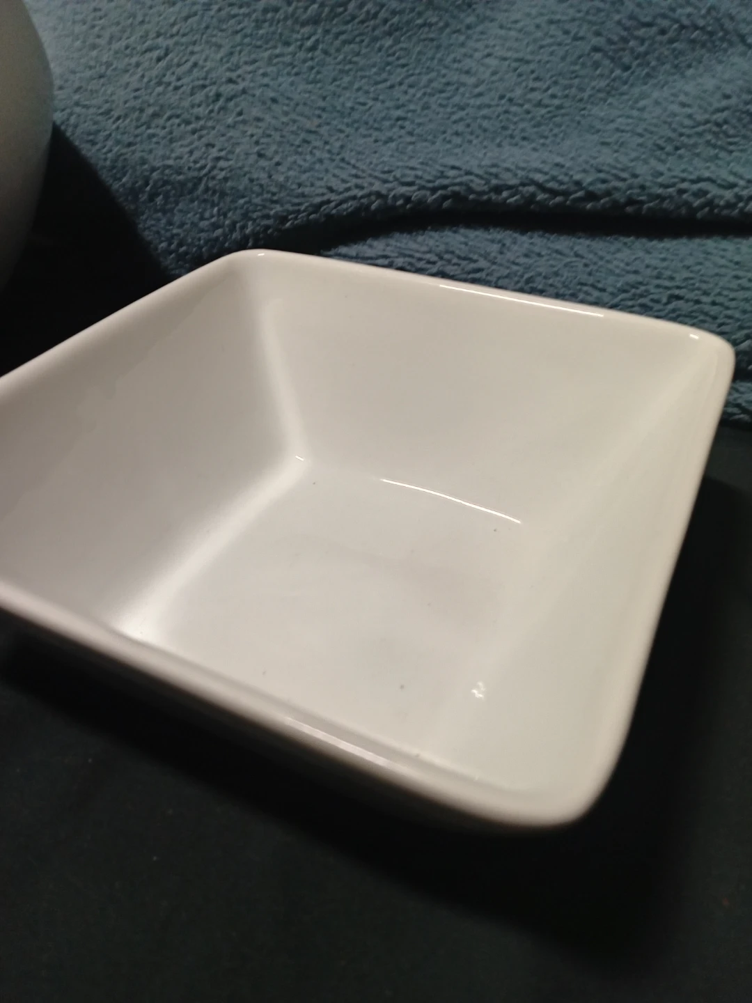 Set of 3 White Ceramic Bowls - photo 4