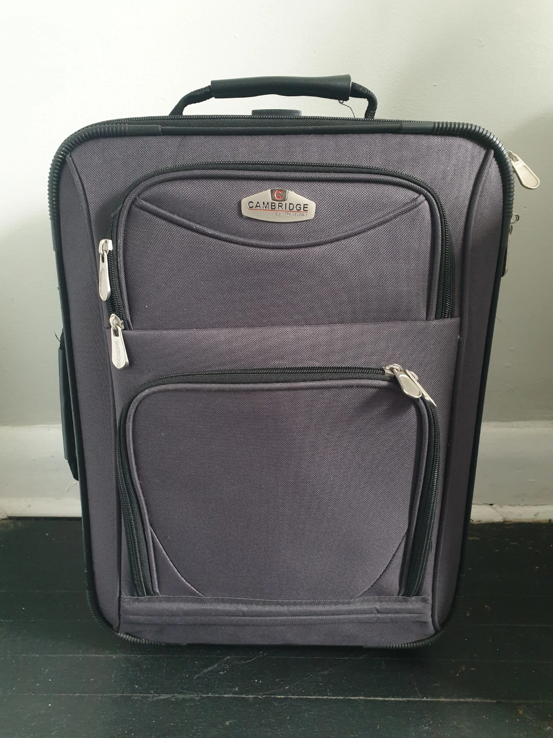 Cambridge Rolling Suitcase