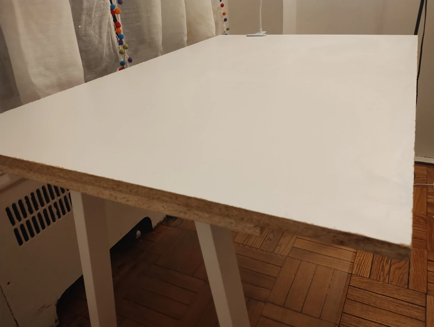 White Table - photo 2
