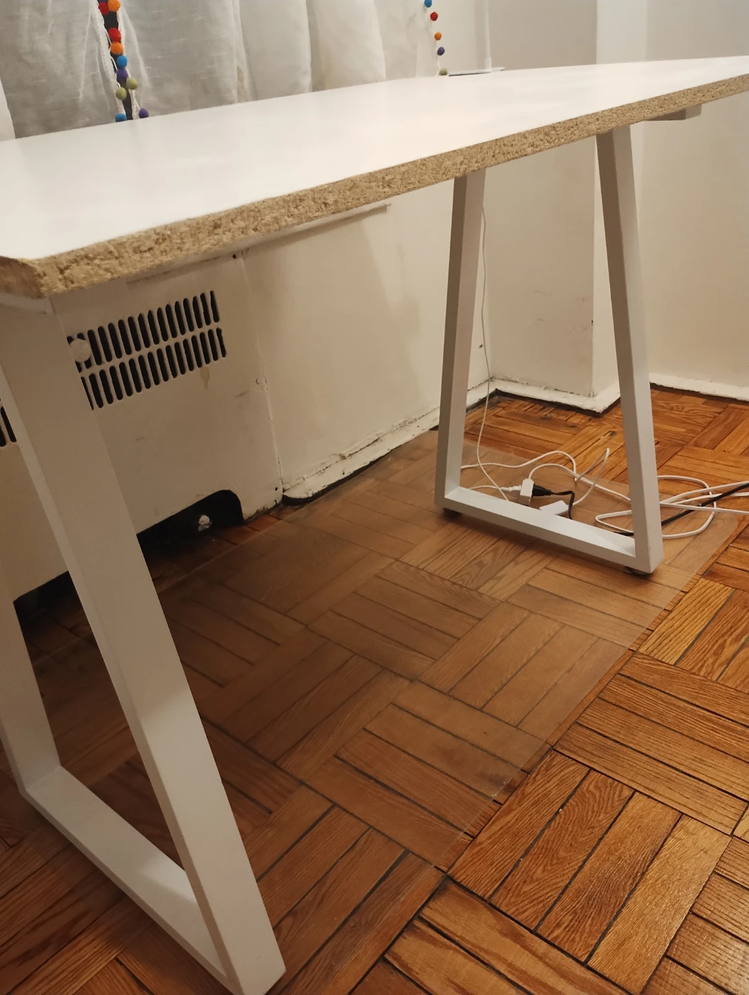 White Table - photo 4