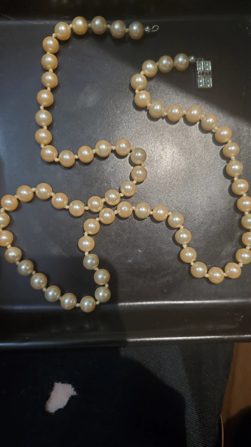 Pearl Necklace with Rhinestone Clasp