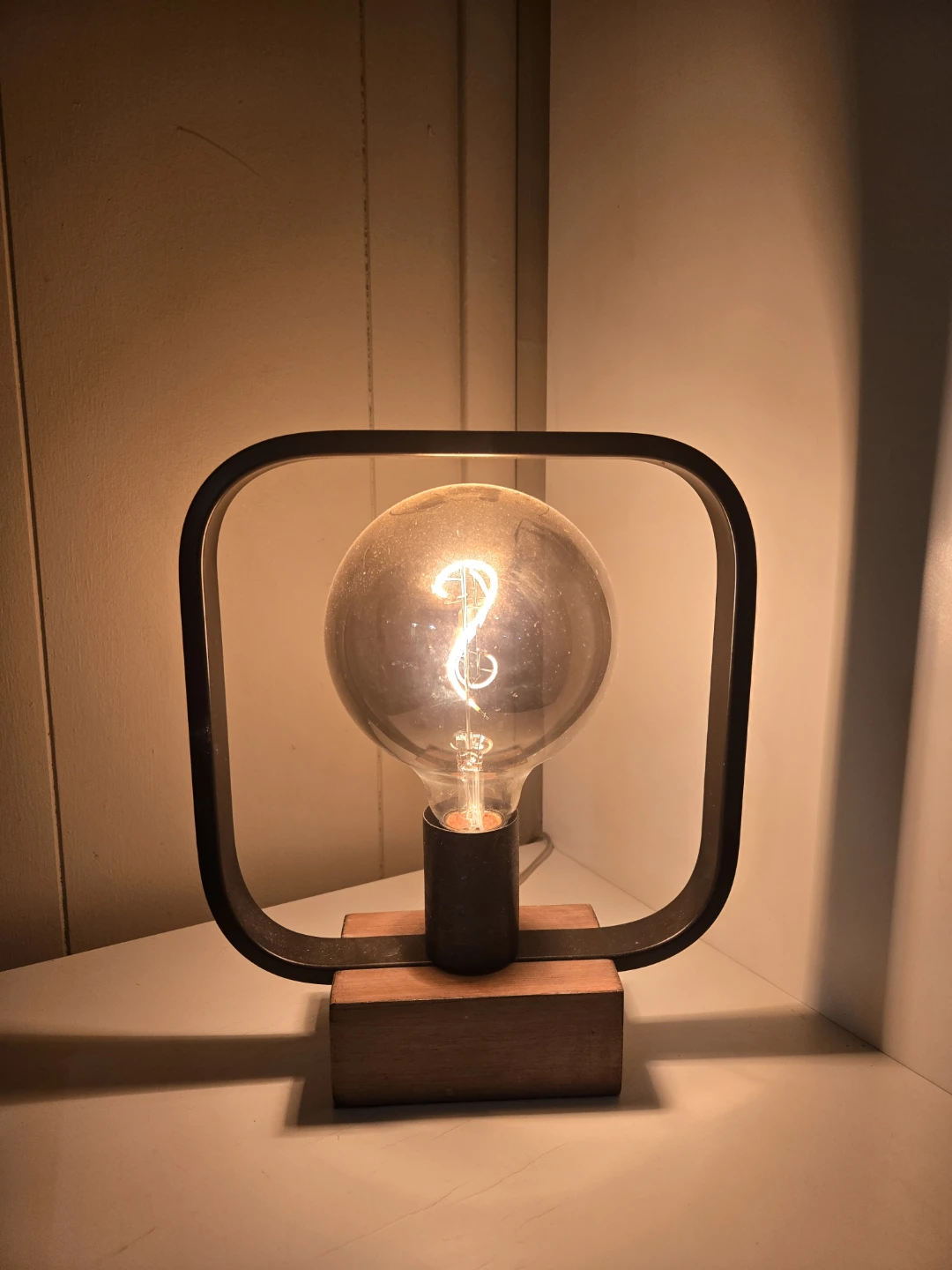 Unique Edison Bulb Desk Lamp