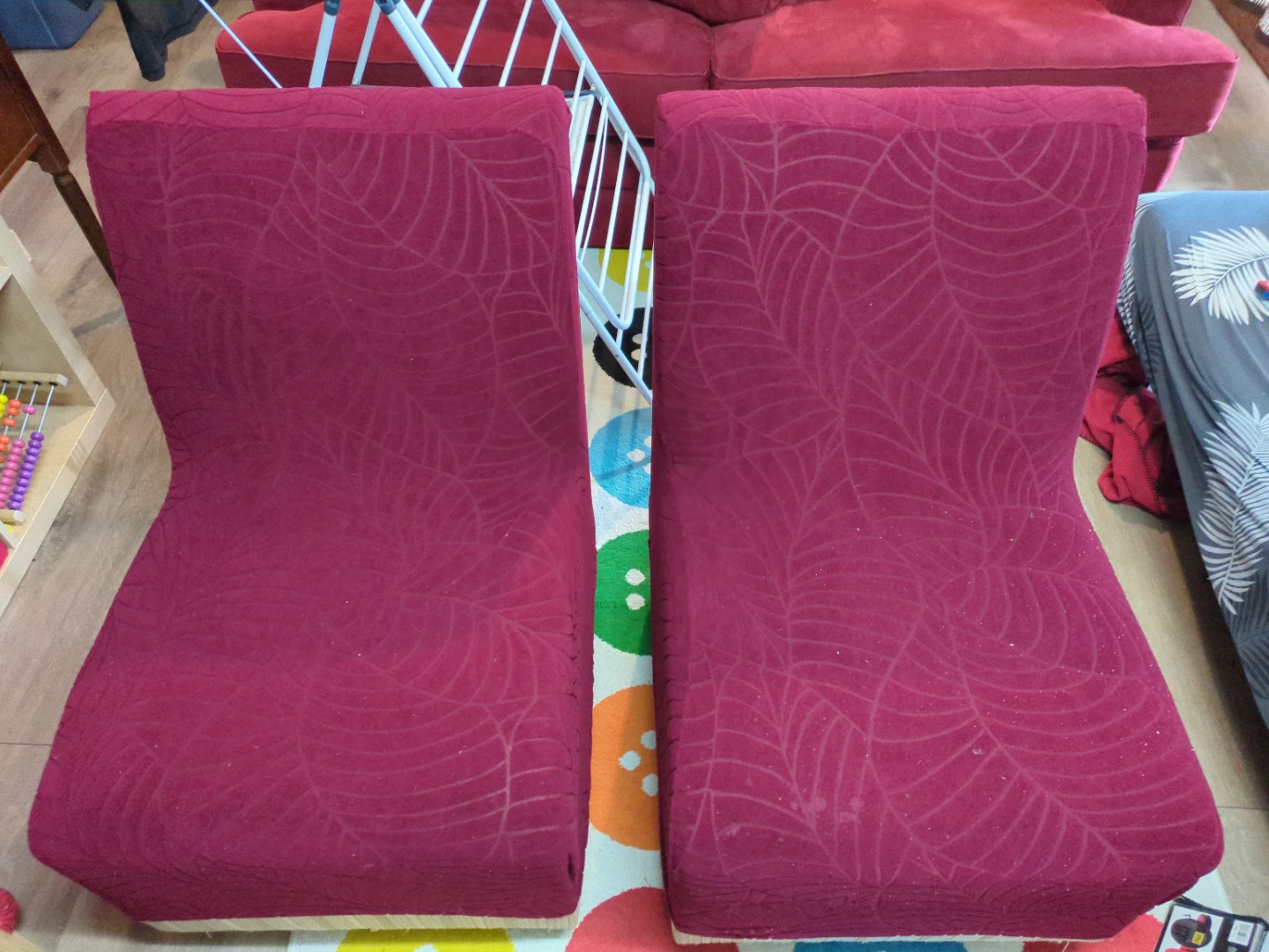 2x Maroon Dining Chairs with Web Pattern🌱 - photo 2