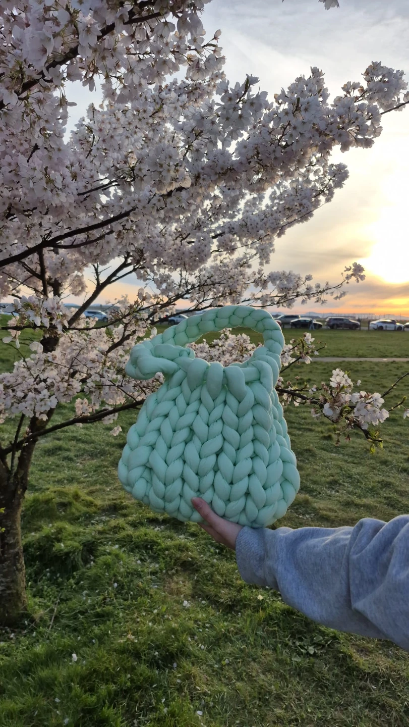 Chunky Knit Tote Bag - photo 2