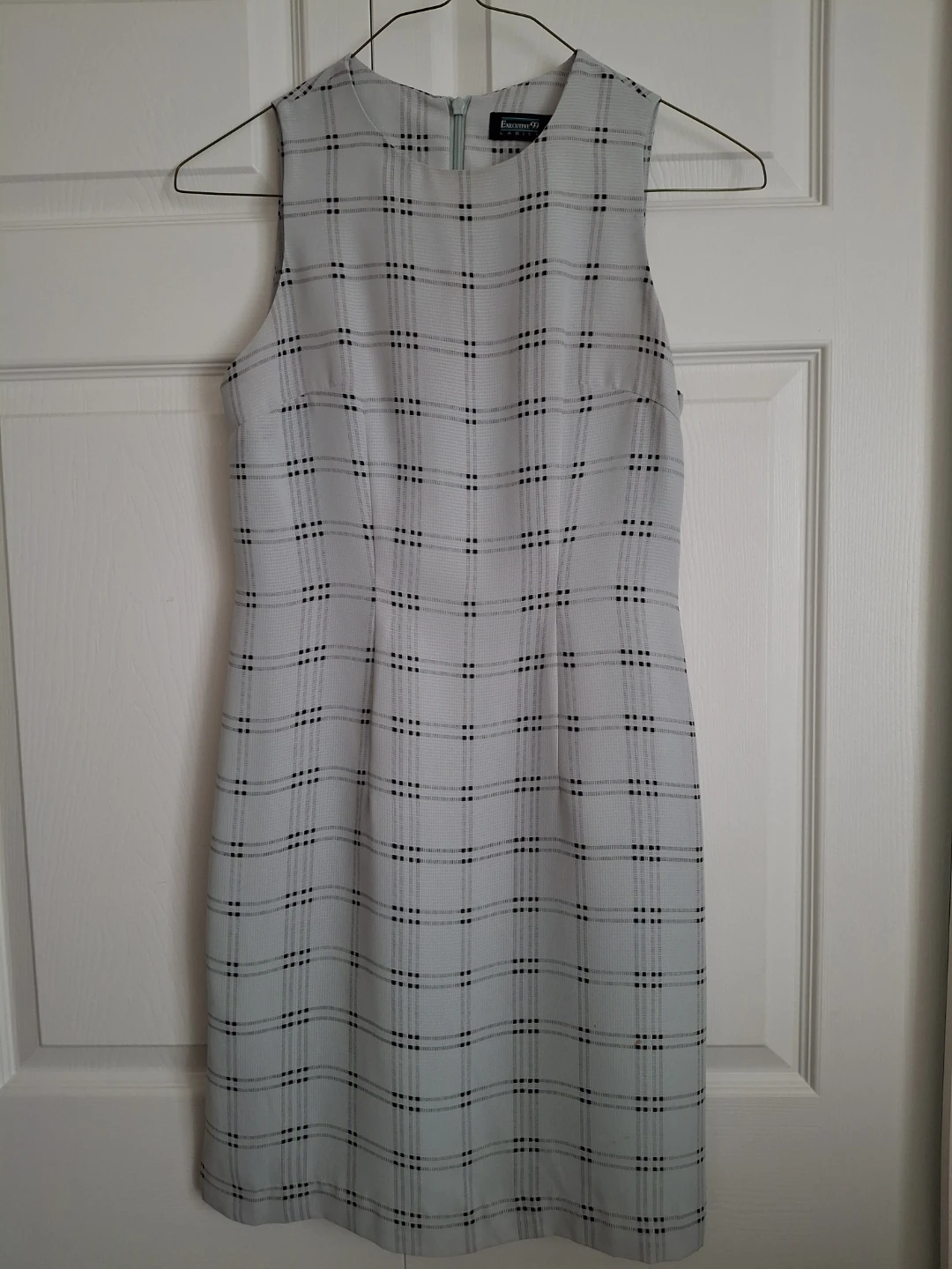 Executive 99 Ladies Sleeveless Plaid Dress