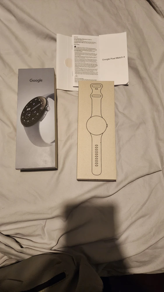 Pixel Watch 4 (45mm) Bundle + Extra Case-Friendly Charger - photo 2