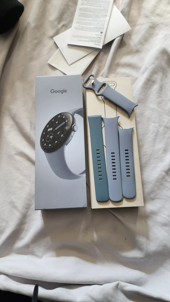 Pixel Watch 4 (45mm) Bundle + Extra Case-Friendly Charger - photo 3