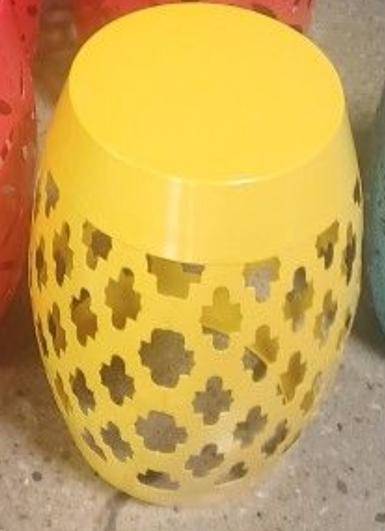 Modern outdoor  Yellow side  Barrel table (New)