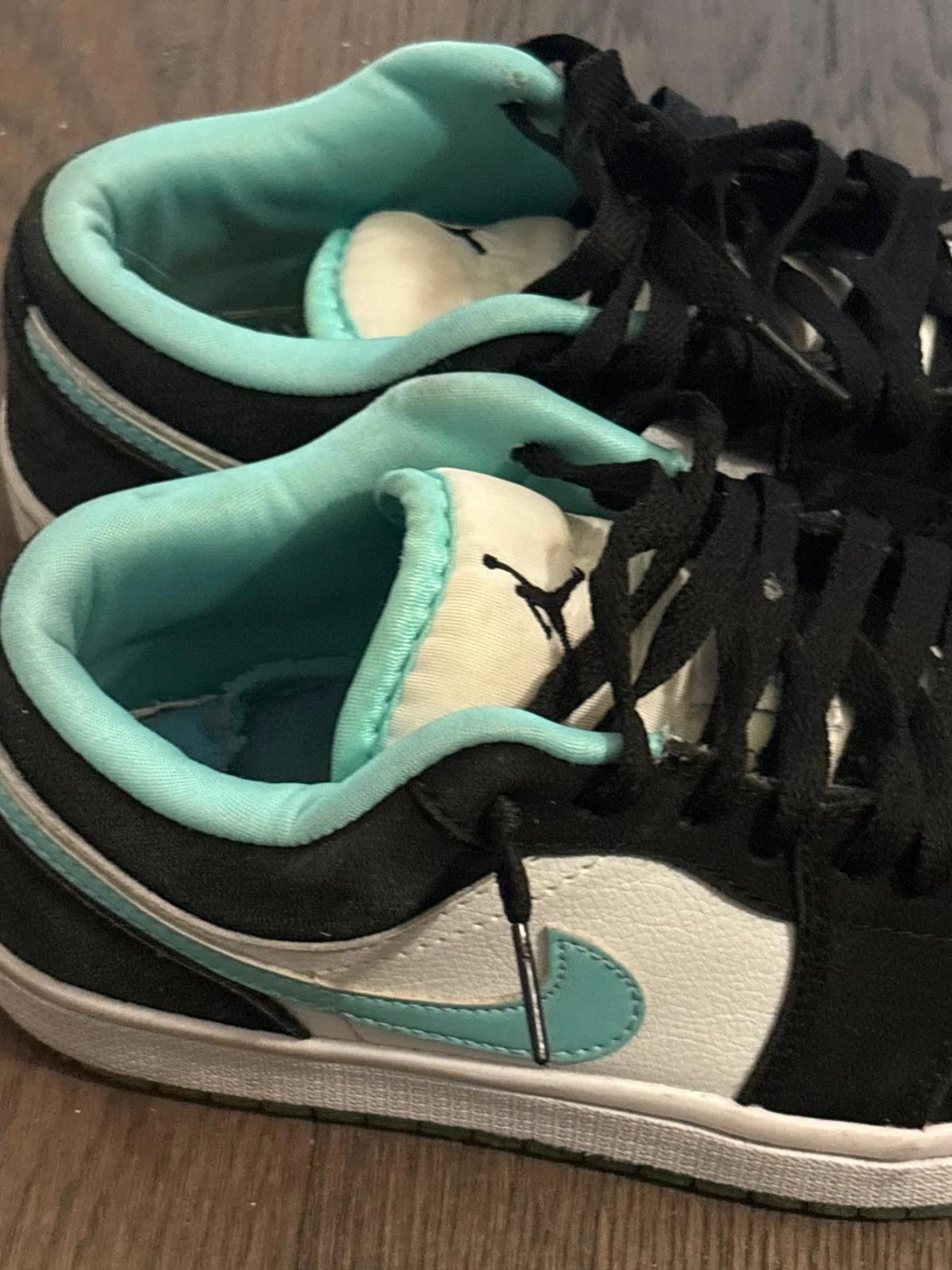 Air Jordan 1 Low SE Shoes - photo 2