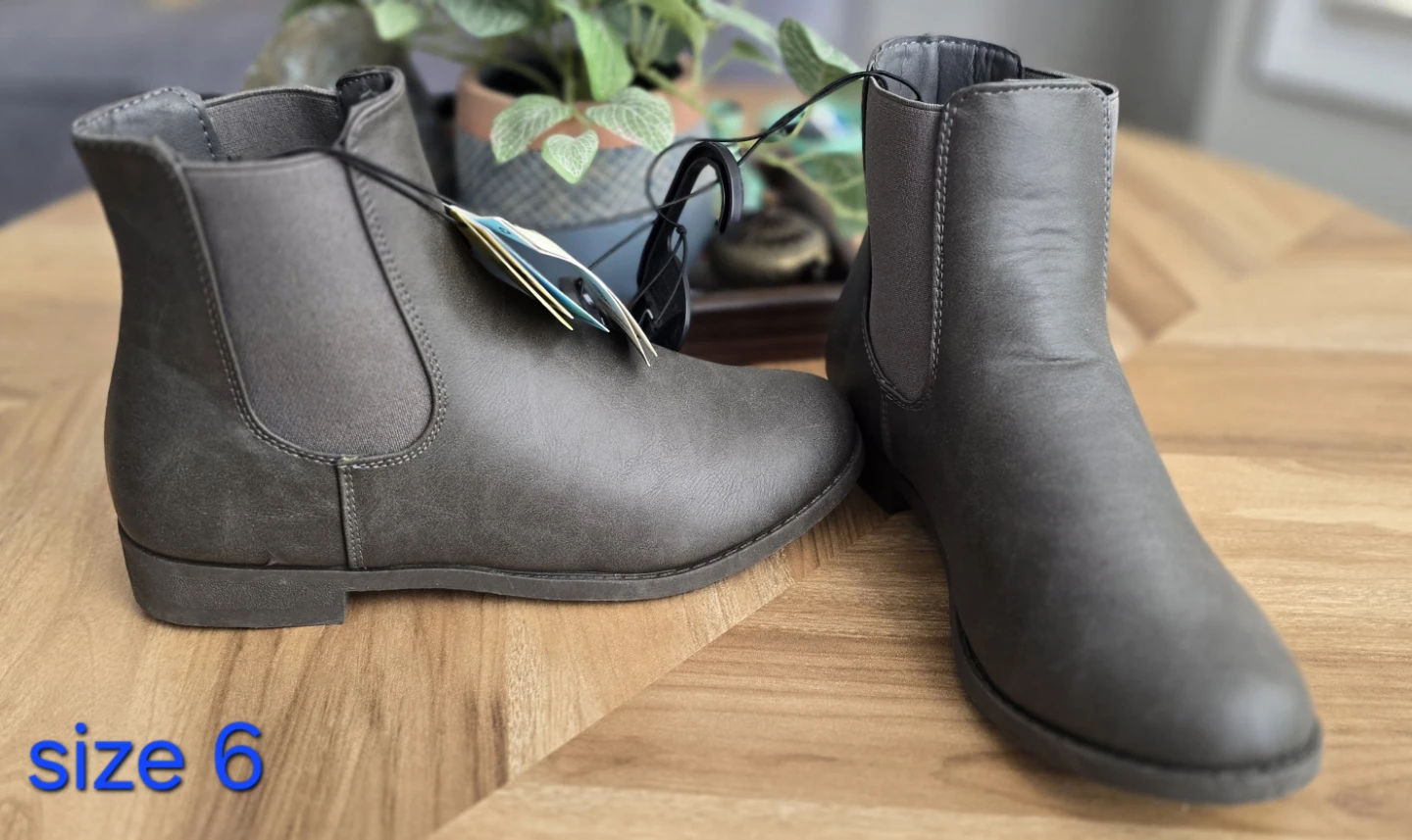 Ardene Black Ankle Boots - photo 4