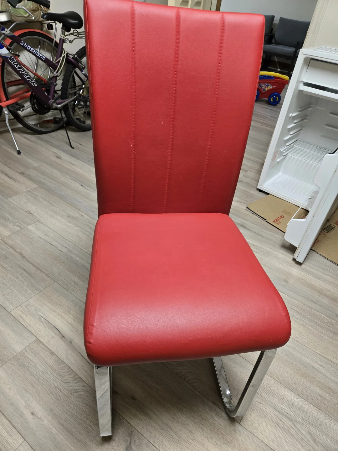 Set of 2 Red Dining Chair