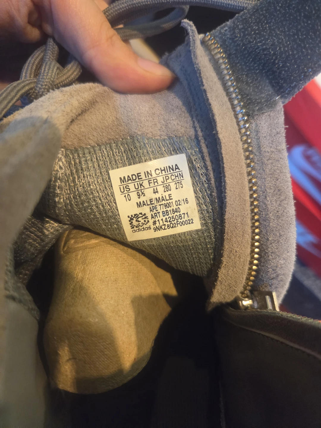 Adidas Yeezy 750 Boost Sneakers Size 10 - photo 3