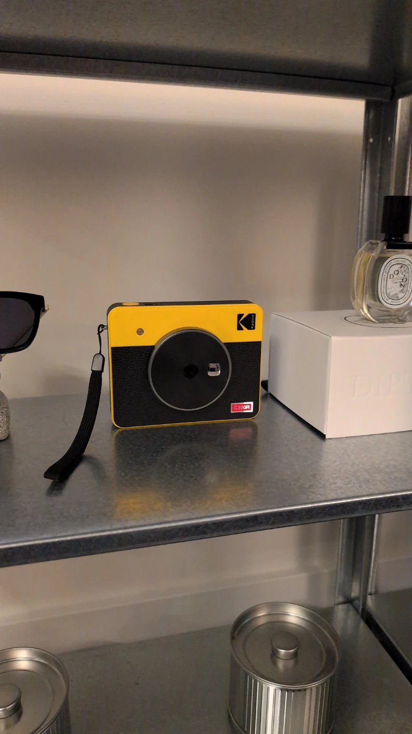 Kodak C300R Instant Camera