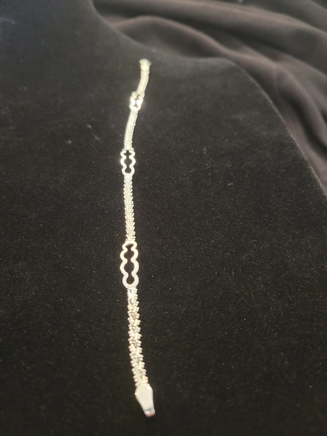 Brand new silver 9.25   Bracelet.