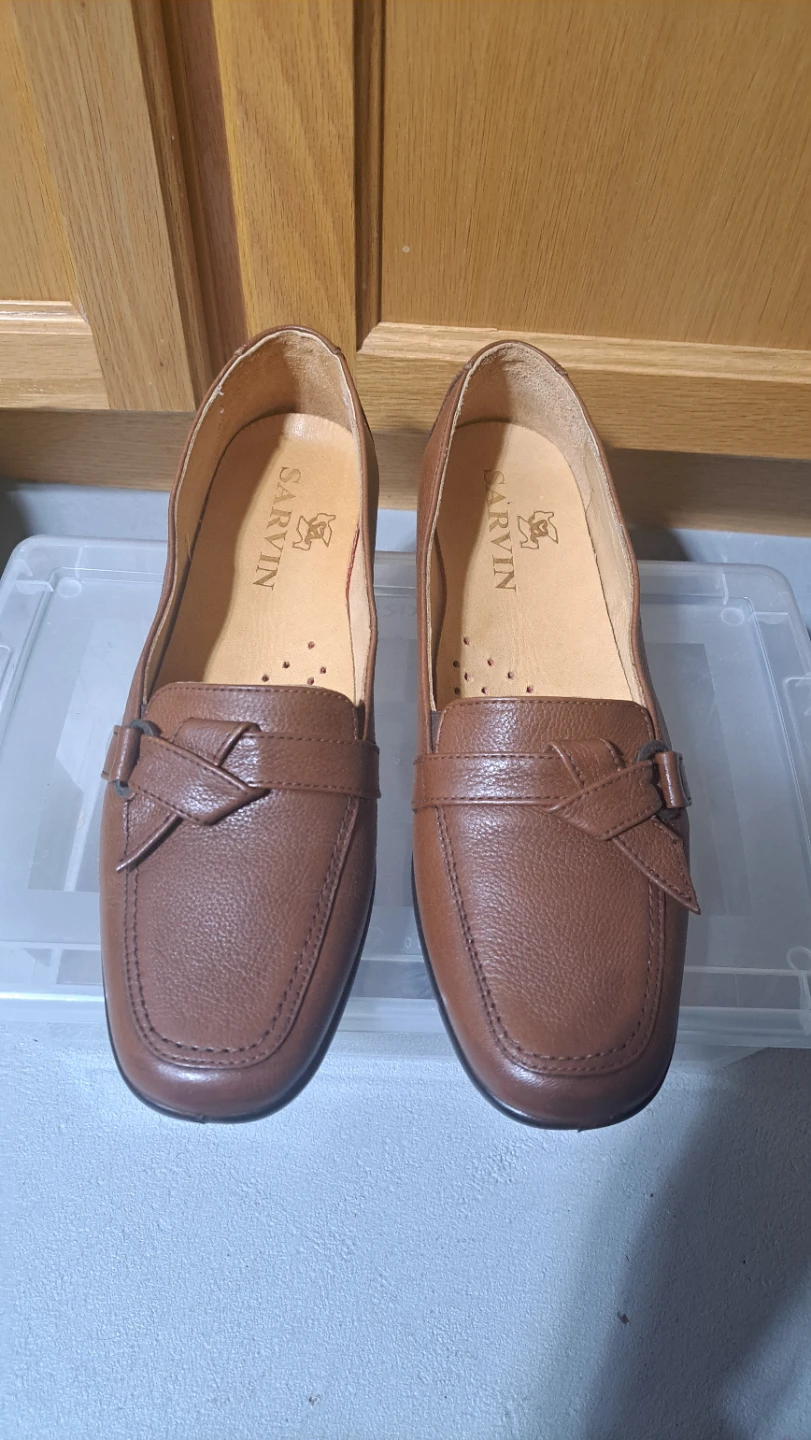 SARVIN Women's Brown leather Loafers Size 40