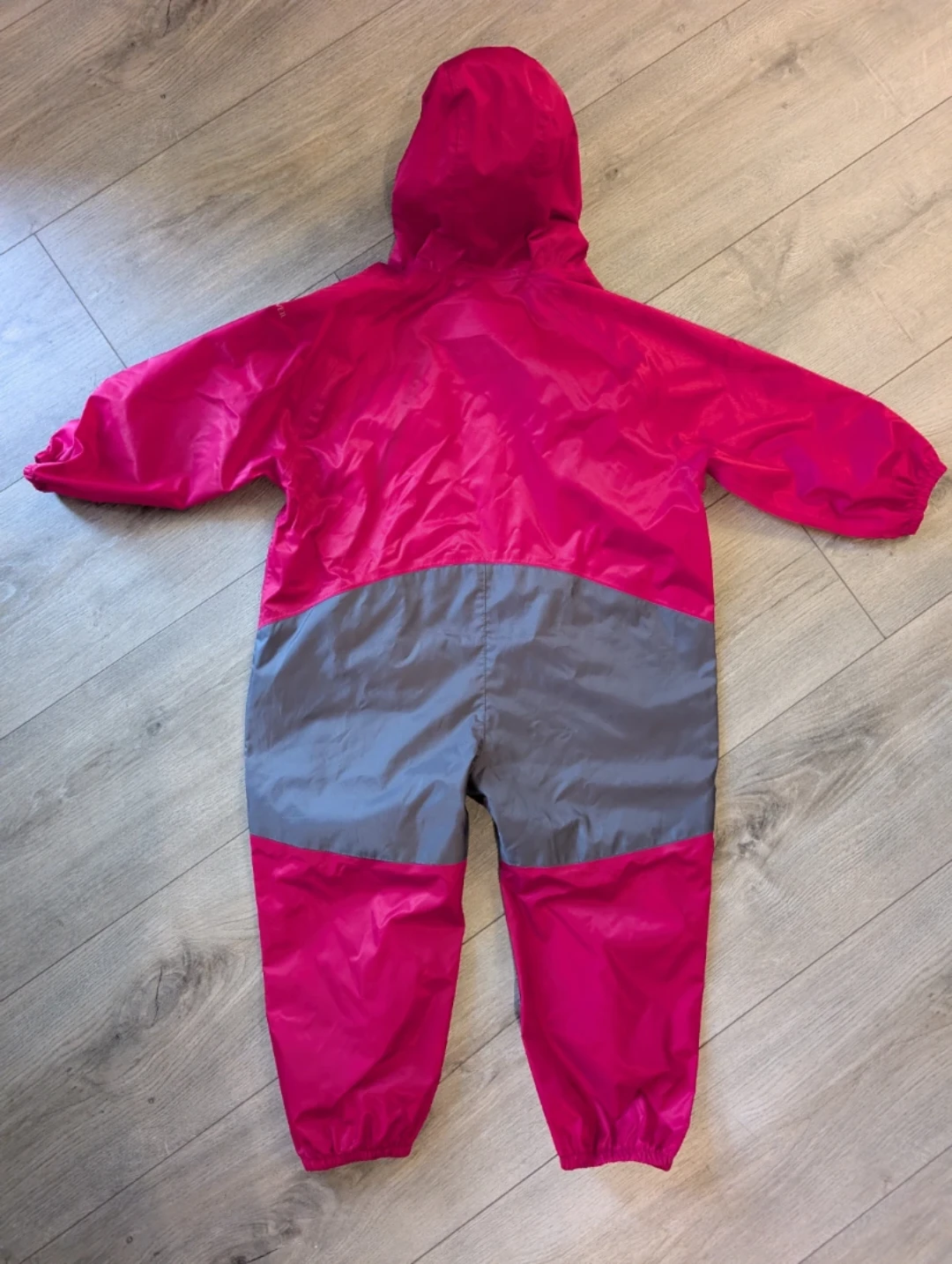Cloudveil Pink Rainsuit Size 2T - photo 2