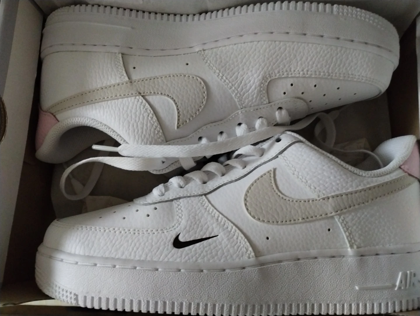Nike Air Force 1 '07 White Leather Sneakers